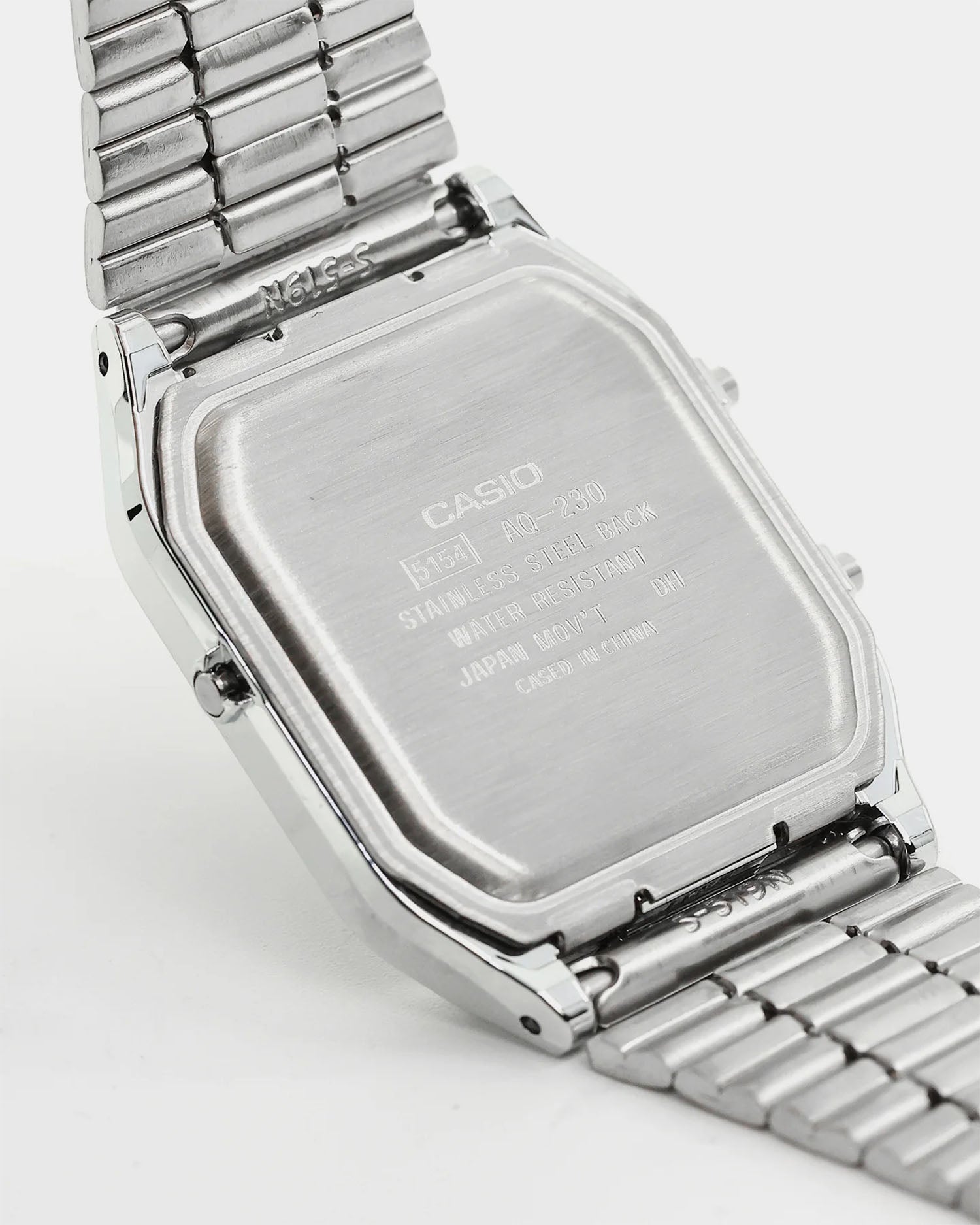 AQ230A-1D - Silver / Black
