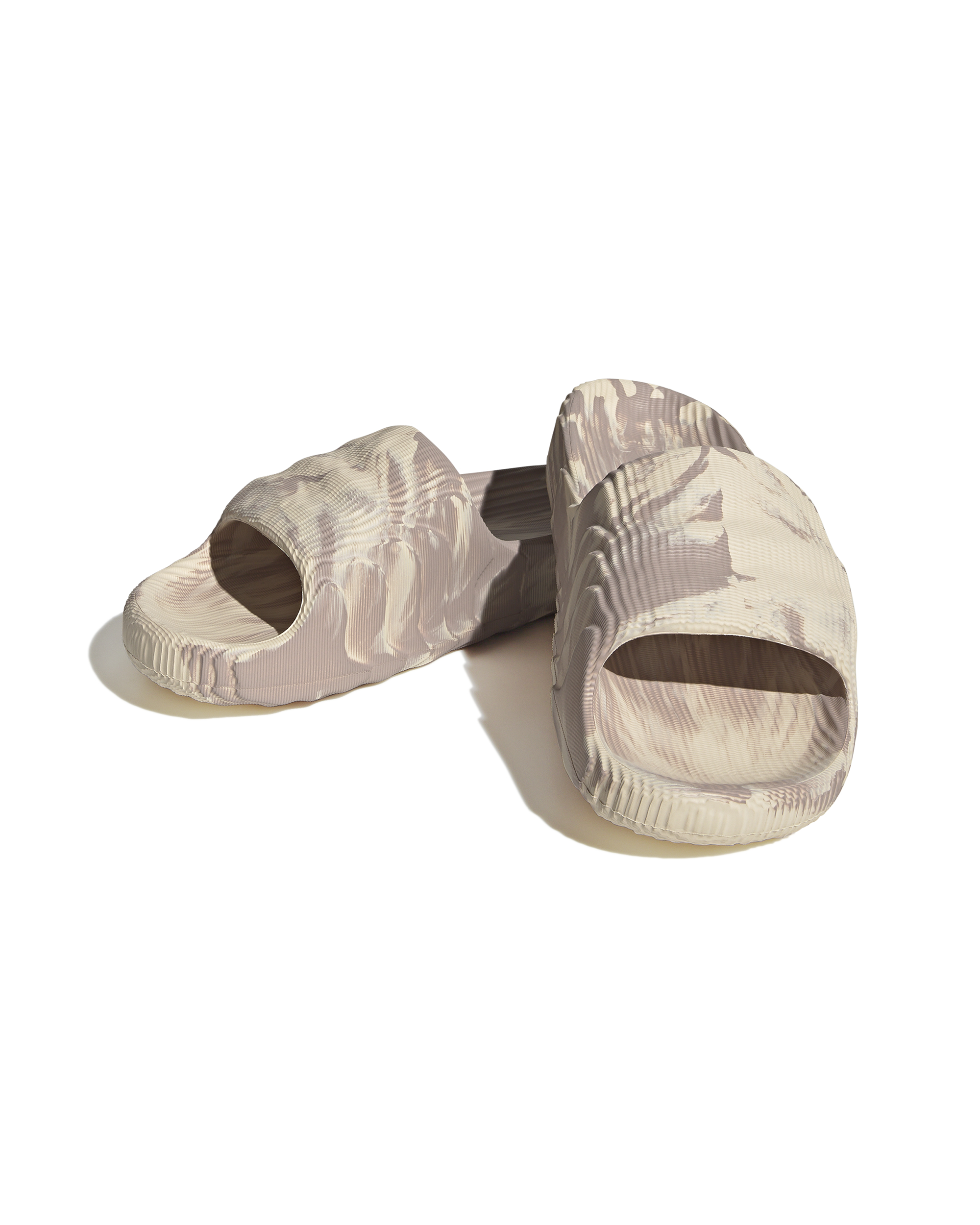 Adilette 22 - Sandstorm / Taupe / Core Black