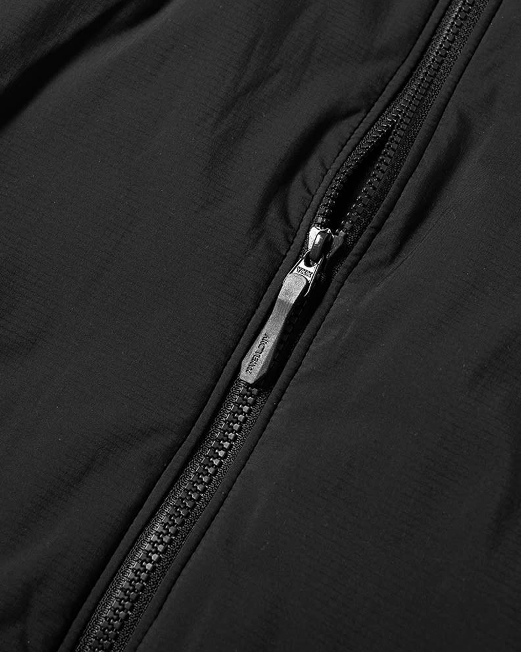 Atom LT Vest - Black / Grey