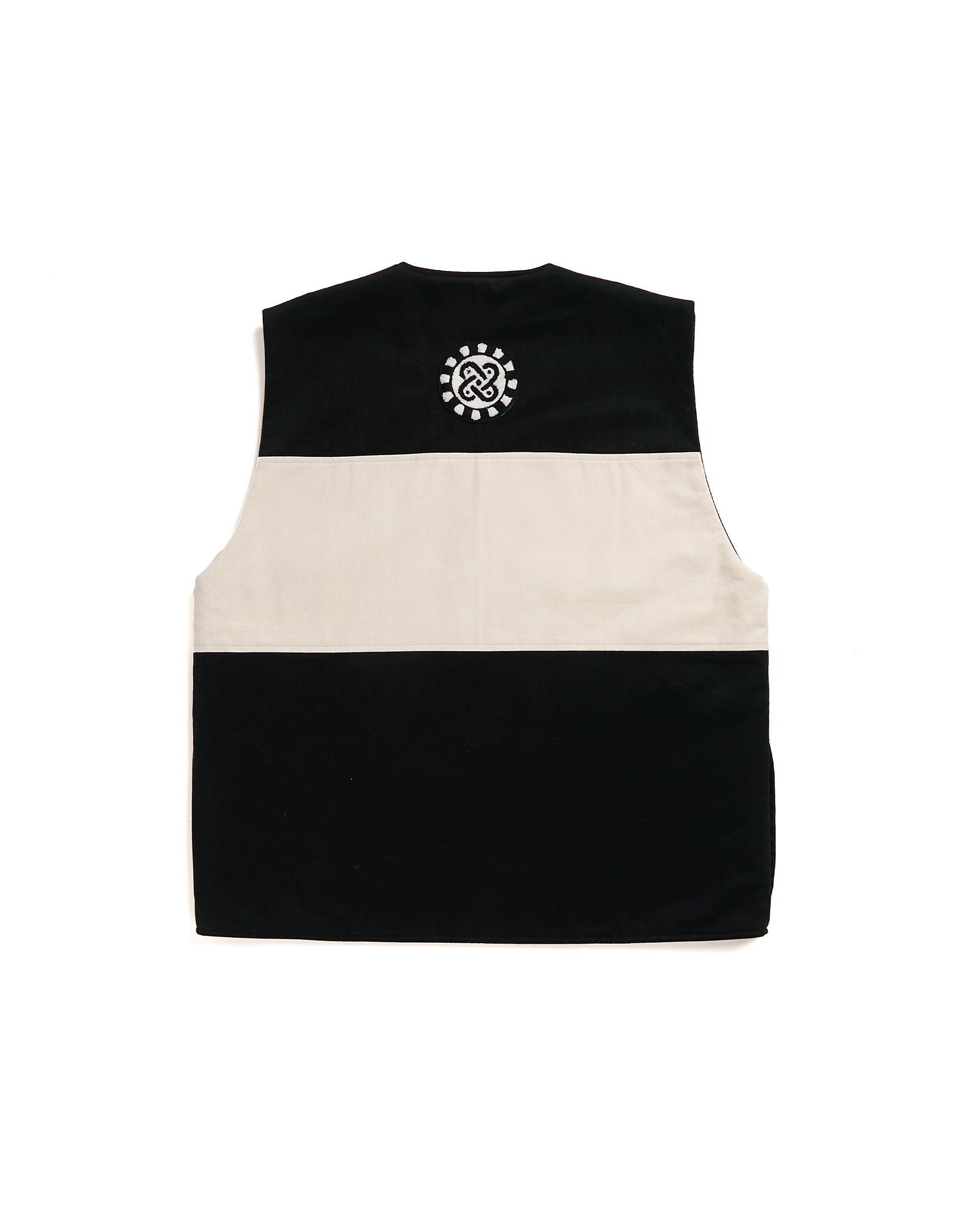 Groundsman Reversible Vest - Black / Ecru / Gray