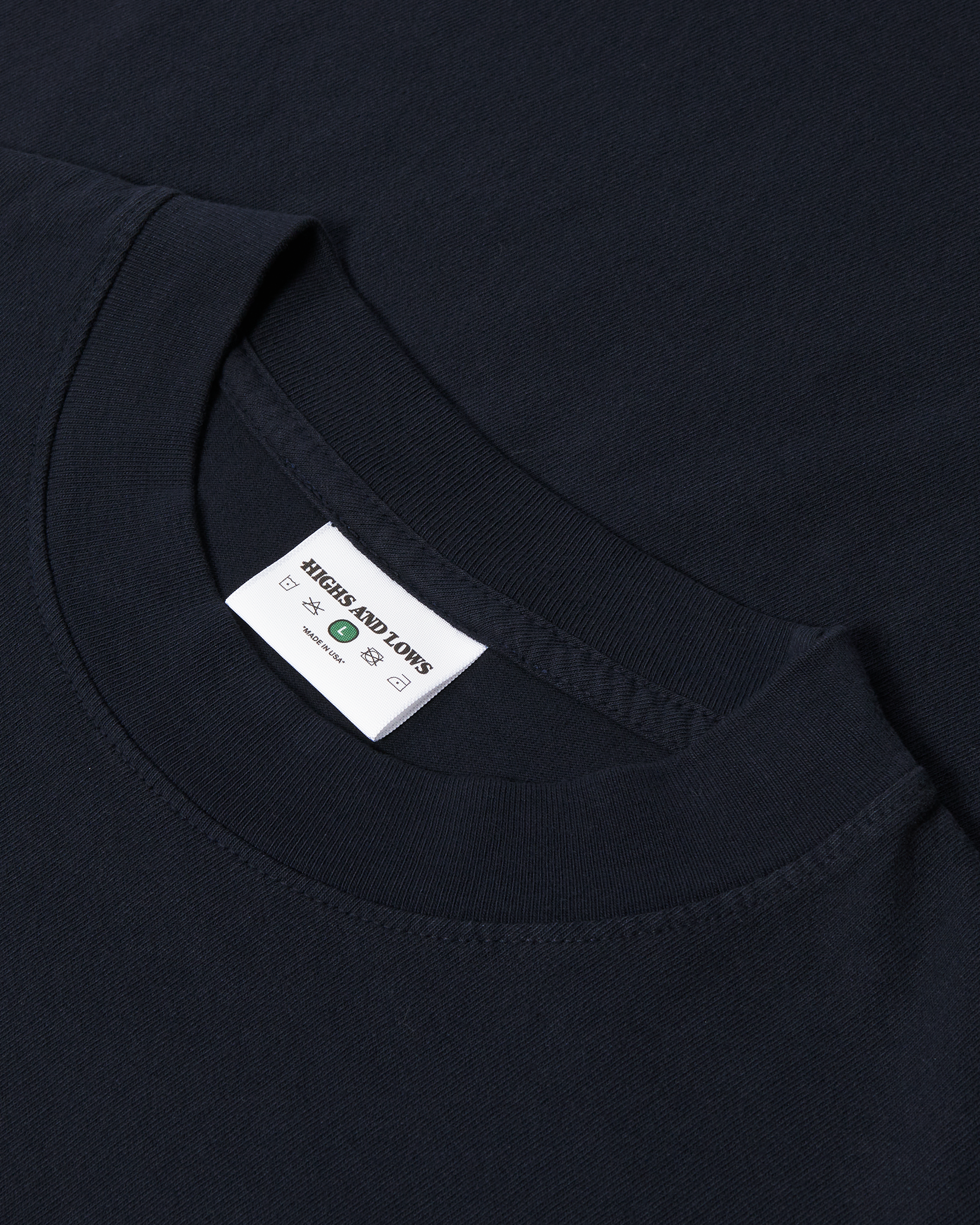 Blue Nude T-shirt - Navy