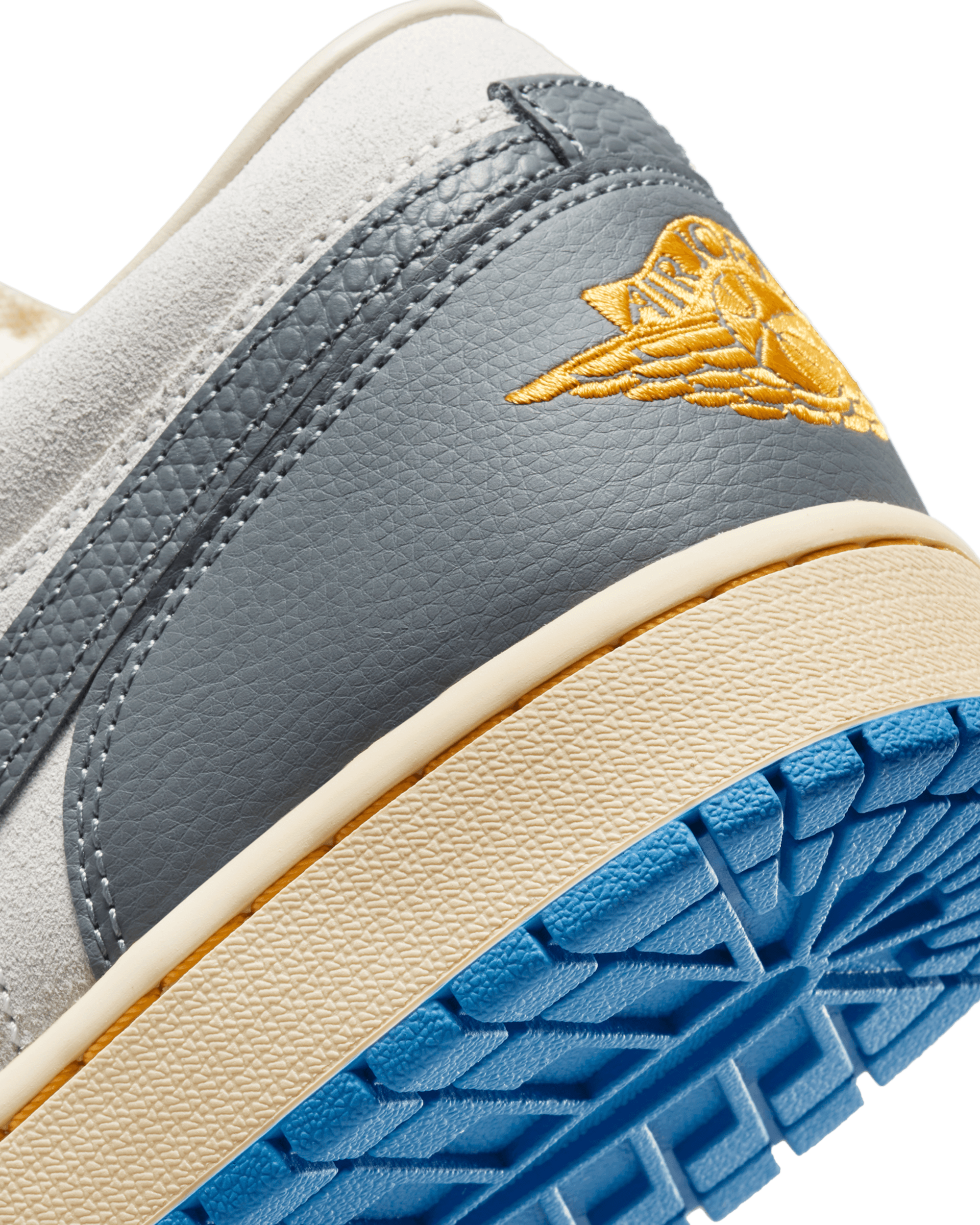 Air Jordan 1 Low SE - Dutch Blue / Smoke Gray / Sail