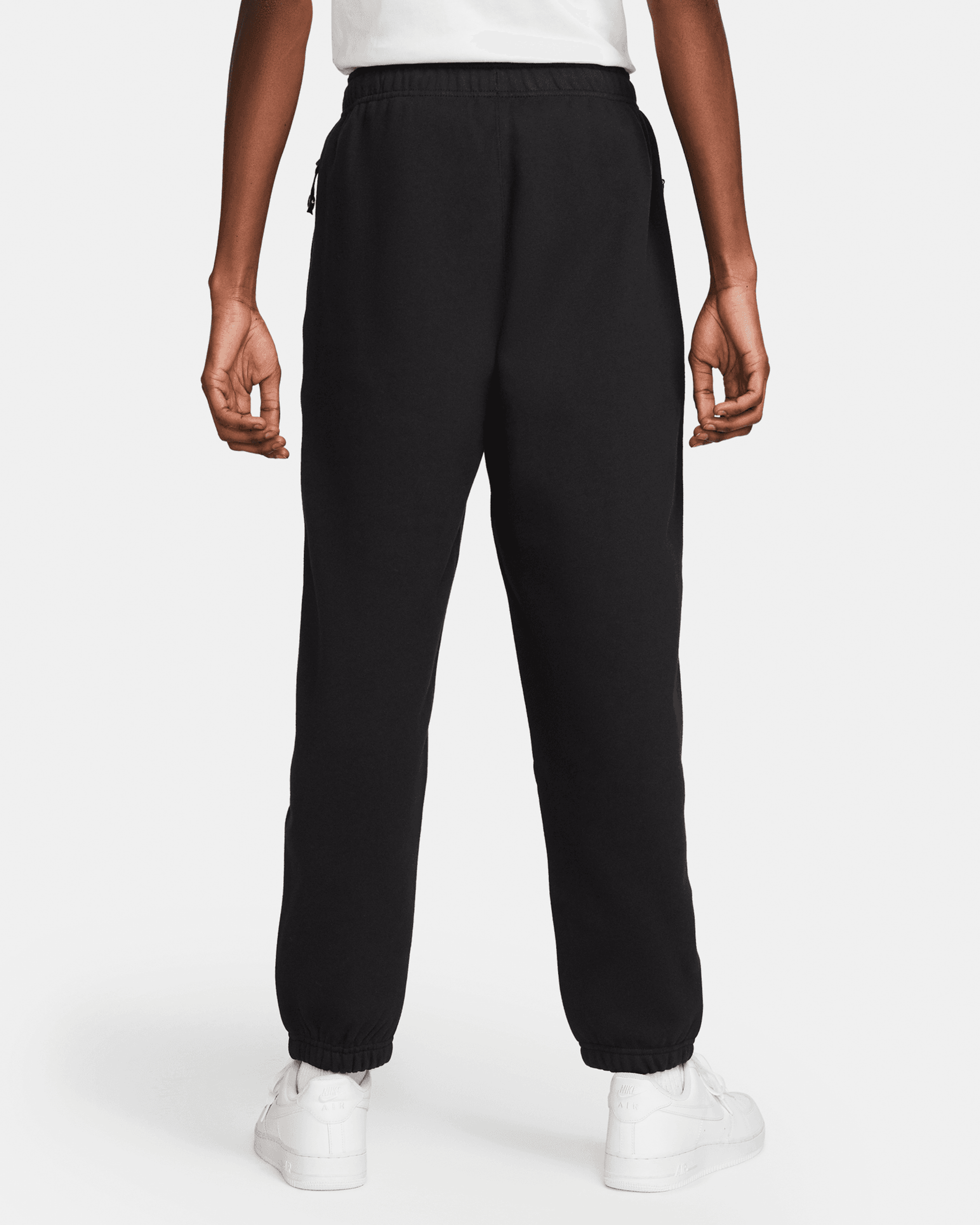 Solo Swoosh Sweatpant - Black / White