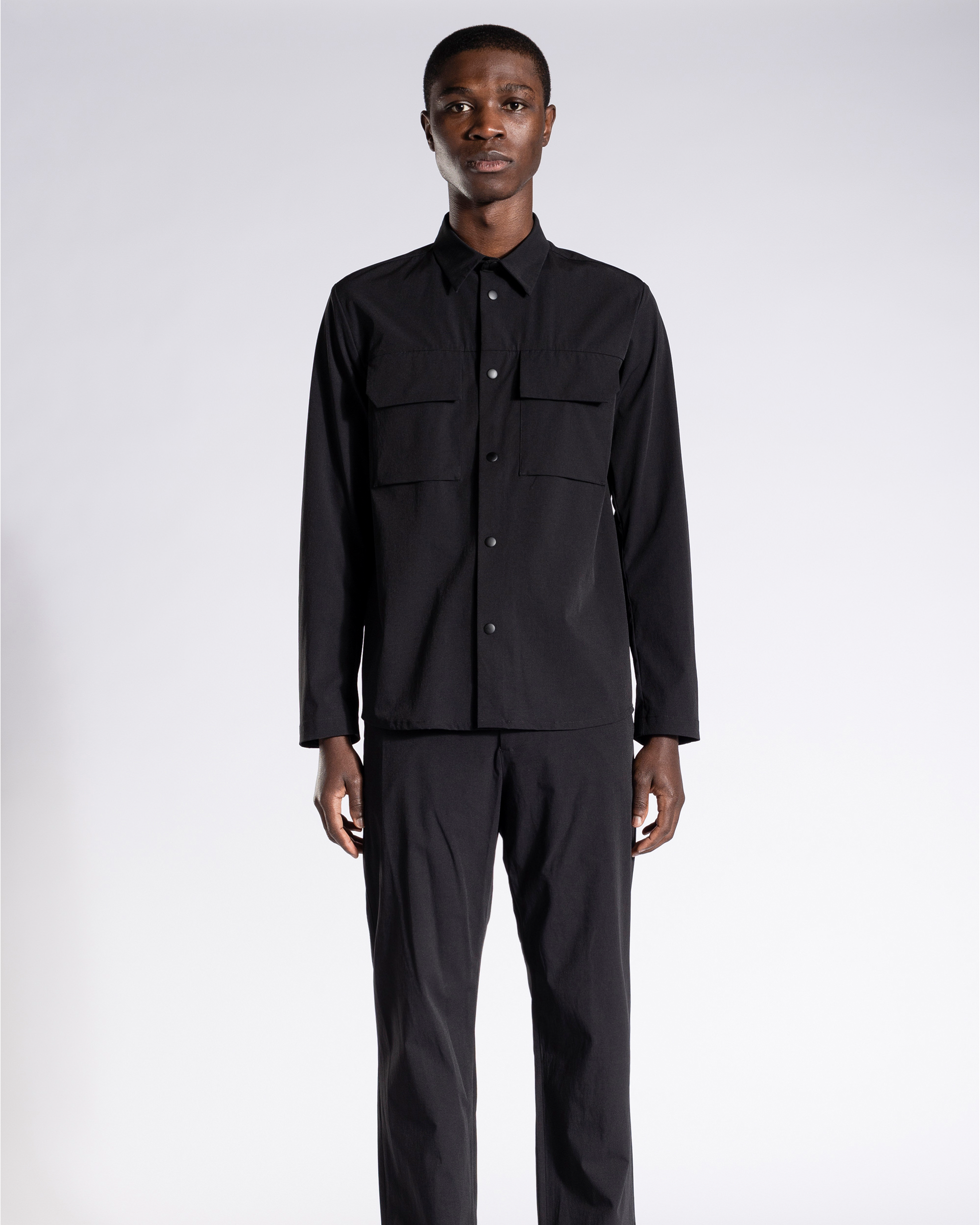 Jens Travel Light Overshirt - Black