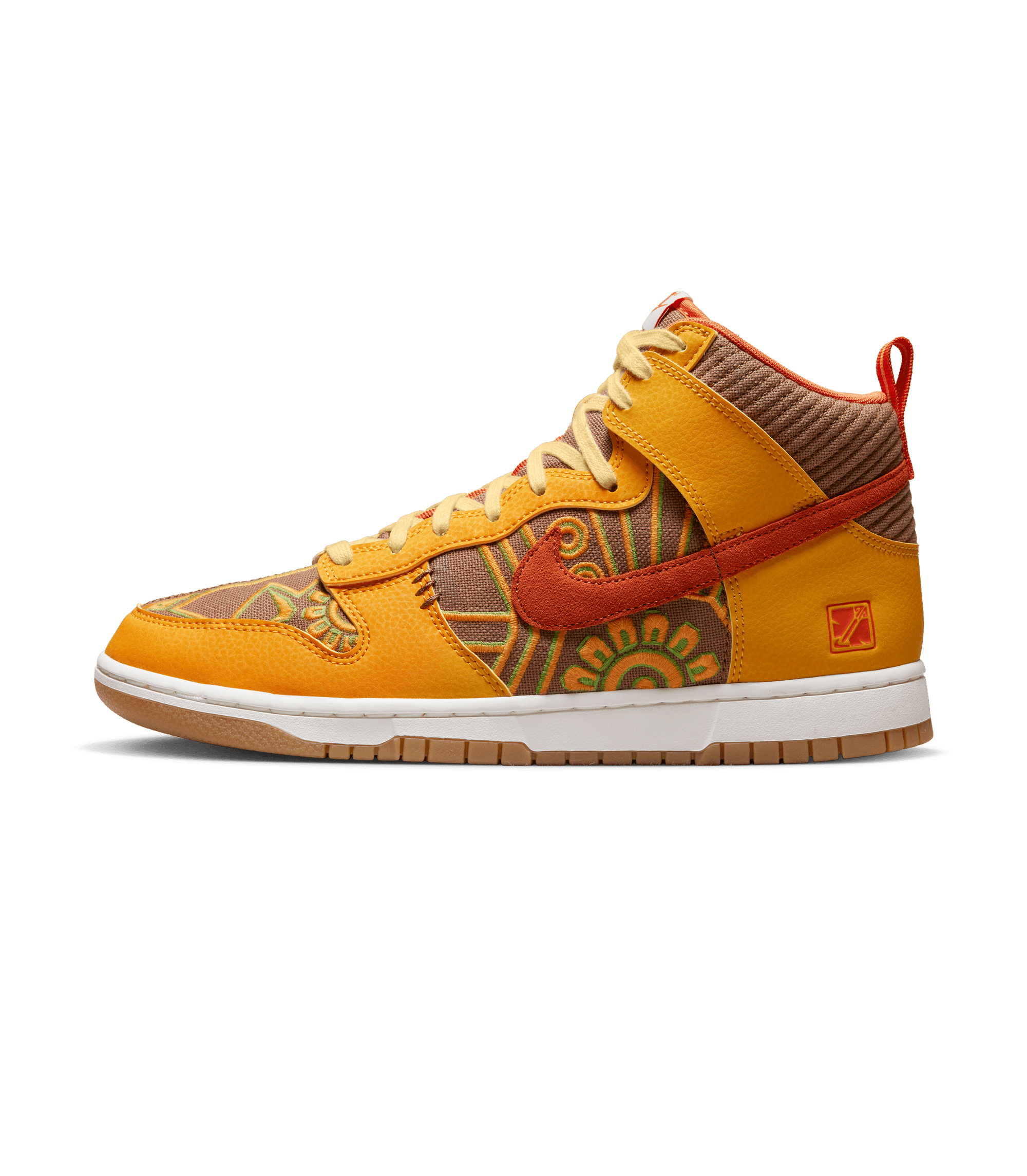 Dunk High Premium - Off Noir / Starfish / Dark Driftwood