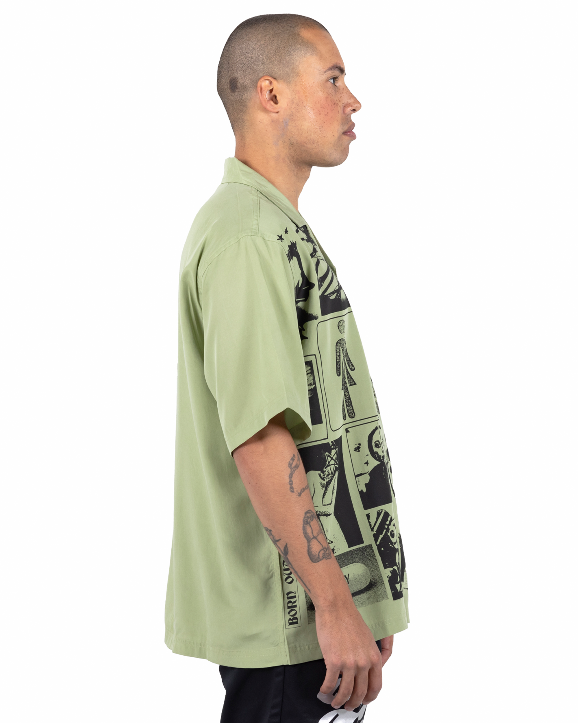 Choices Camp Collar Button Down - Green