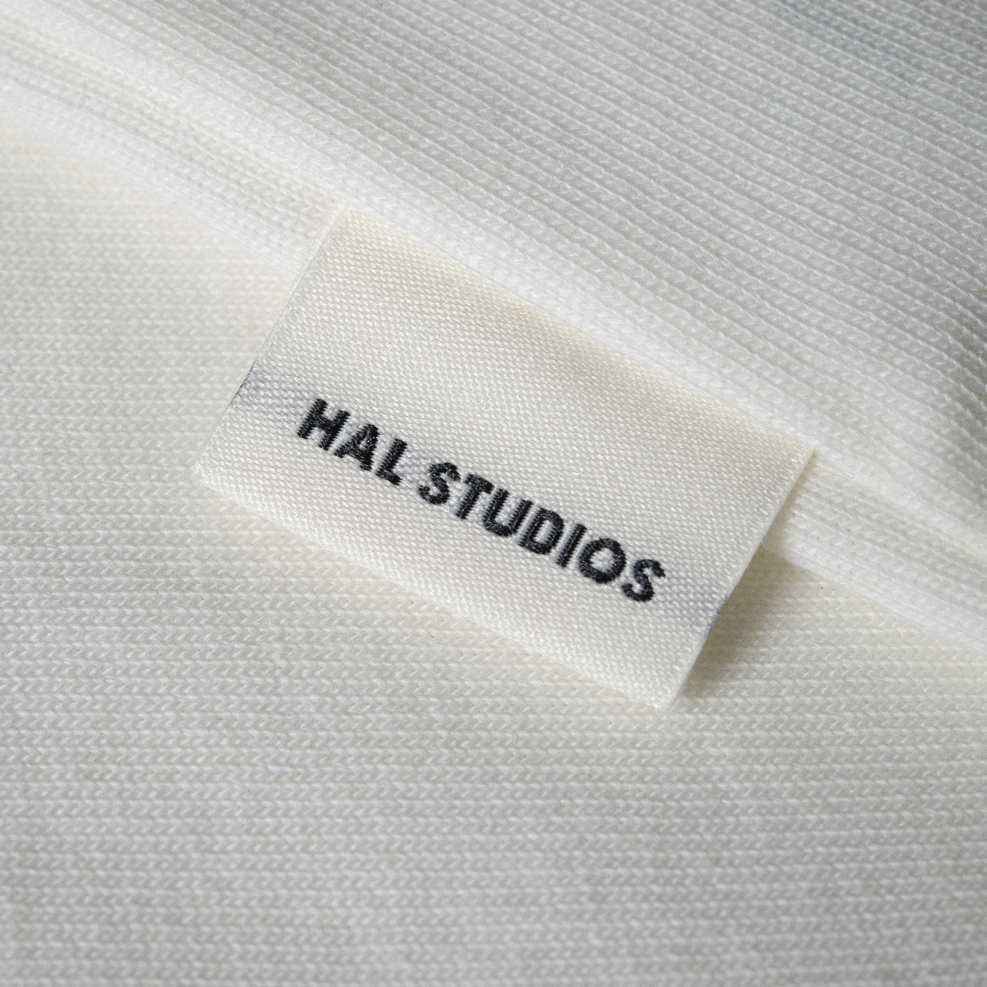 STUDIO LONGSLEEVE - OFF-WHITE