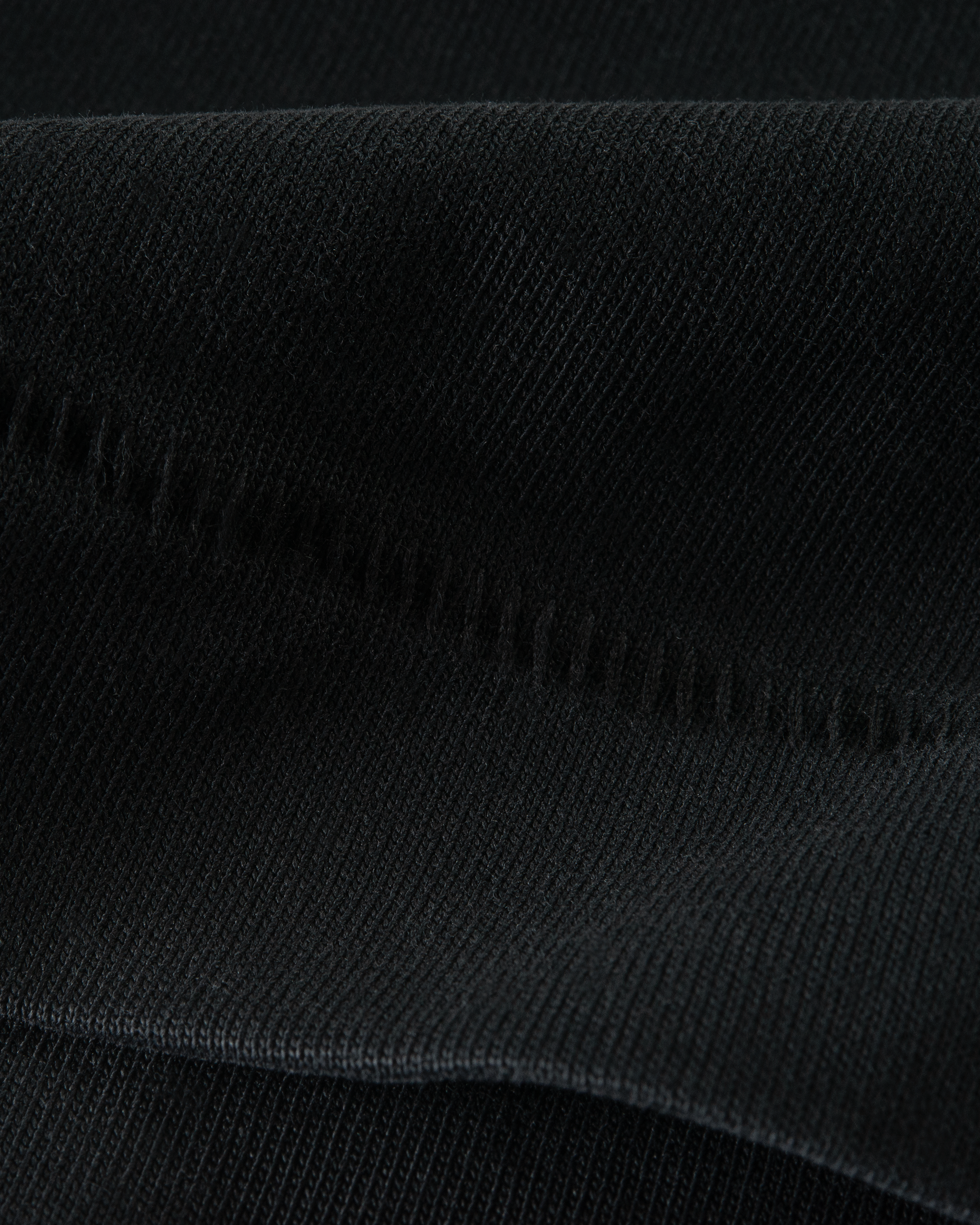 STUDIO T-SHIRT - BLACK